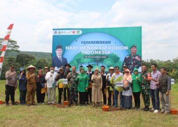 Hari Menanam Pohon Indonesia, Kodim 0605/Subang Tanam Ribuan Pohon di Tiga Kecamatan