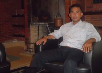 Cak Nun Cendekiawan Lintas Zaman