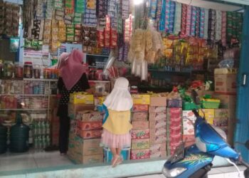 Minyak Kita Mulai Langka dan Mahal di Beberapa Pasar Kabupaten Subang