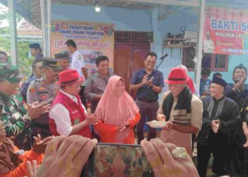 Hadiri HUT ke-1 Paguyuban Emak-Emak Rempong, Bupati Subang Minta Generasi Milenial Ikuti Jejak Emak-Emak