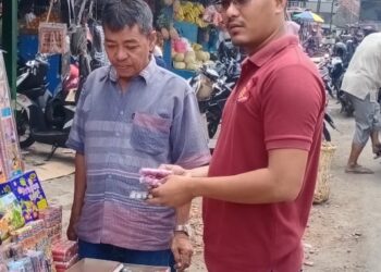 Jelang Idul Fitri, Polisi di Pamanukan Rajia Pedagang Petasan dengan Humanis