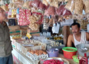 Permintaan Cabai Meningkat Selama Bulan Ramadhan, Panit Opsnal Intelkam Polsek Pamanukan Stok dan Harga Masih Aman