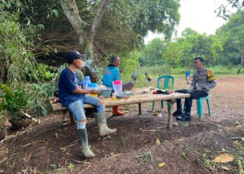 Bhabinkamtibmas Polsek Pagaden Lakukan DDS Serap Curhatan Warga