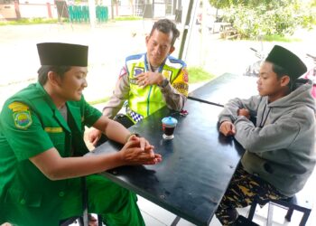 Bhabinkamtibmas Polsek Pamanukan Silaturahmi dengan GP Ansor dan Banser