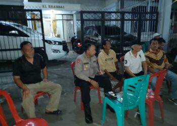 Dekatkan Diri Dengan Masyarakat, Kapolsek Pamanukan Lakukan Sambang Duka