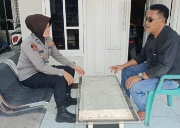 Jalin kedekatan, Polisi RW Polres Subang Sambangi Ketua RW