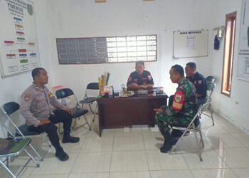 Ciptakan Sinergitas yang Harmonis, Bhabinkamtibmas Polsek Pamanukan Lakukan Korkom dengan Perangkat Desa