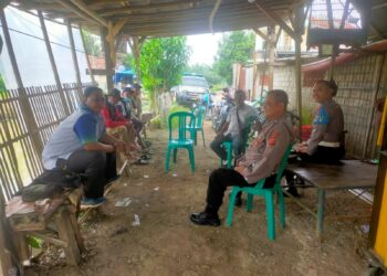 Patroli Dialogis, Polsek Pamanukan Sampaikan Pesan Kamtibmas ke Warga