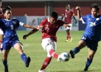 Liga Indonesia Siap Menggunakan VAR, Suporter Tim Tandang Dilarang Nonton di Stadion, Roberto Carlos Latih Timnas U-16 Garuda Muda