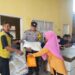 Polisi RW Polsek Pamanukan Monitoring Pembagian Beras Bansos