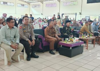 Bhabinkamtibmas Polsek Pamanukan Hadiri Acara Pelepasan Siswa Kelas VI dan Kenaikan Kelas I-V SDIT Cahaya Qolbu