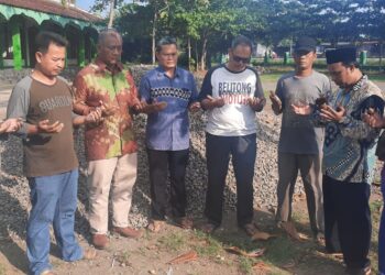 Bhabinkamtibmas Polsek Pamanukan Turut Turut Hadiri Peletakan Batu Pertama Pembangunan Replika Ka’bah dan Jogging Track