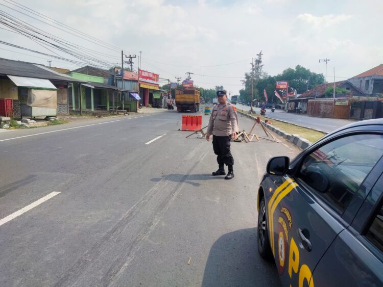 Pastikan Kamtibmas, Unit Patroli Polsek Pamanukan Sisir Jalur Pantura