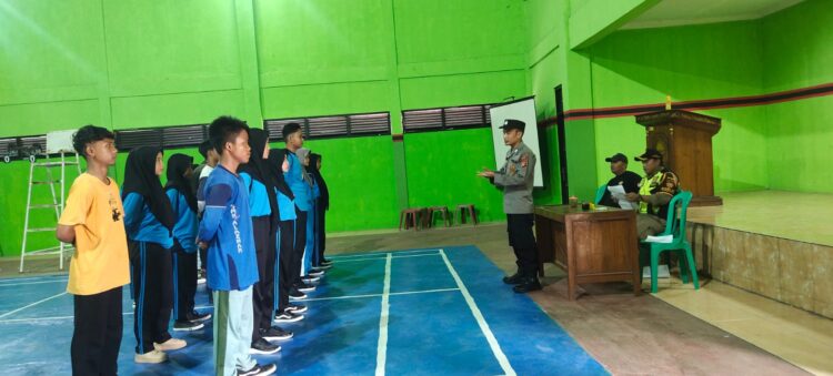 Bhabinkamtibmas Seleksi Calon Paskibraka Dalam Rangka HUT RI di Aula Serbaguna kecamatan Tambakdahan