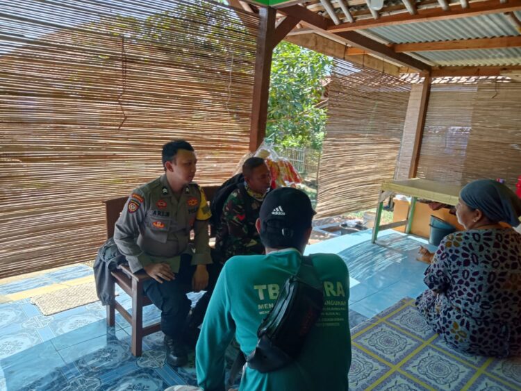 Bhabinkamtibmas dan Babinsa Bersinergi antara TNI-POLRI guna menciptakan situasi kamtibmas yang Kondusif 