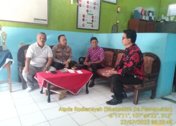 Jaga Kamtibmas di Lingkungan Pendidikan, Kapolsek Pamanukan Korkom bersama Kepala SMPN 1 Pamanukan
