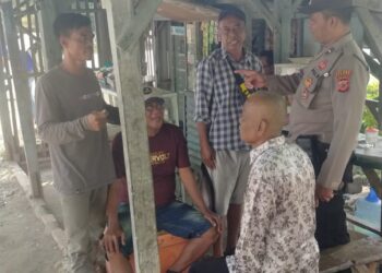 Optimalisasi Keamanan Lingkungan, Unit Patroli Sabhara Polsek Pamanukan DDS Sambangi Warga