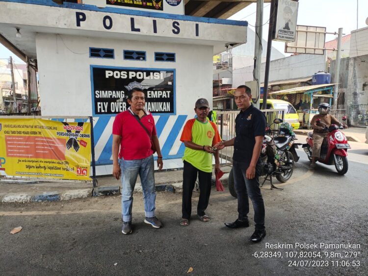 Tekan Kondusifitas di Jalanan, Polsek Pamanukan Brantas Preman Hingga Edukasi Pak Ogah