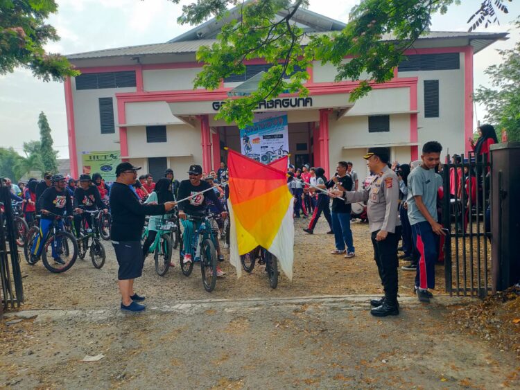 Kapolsek Pamanukan dan Forkopimcan Lepas Peserta Funbike HUT SMAN 1 Pamanukan