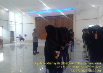 Bhabinkamtibmas Polsek Pamanukan Berikan Motivasi Kepada Peserta Calon Paskibra Kecamatan 