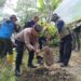 Lestarikan Negeri dengan Penghijauan, Polsek Pamanukan Tanam Puluhan Pohon