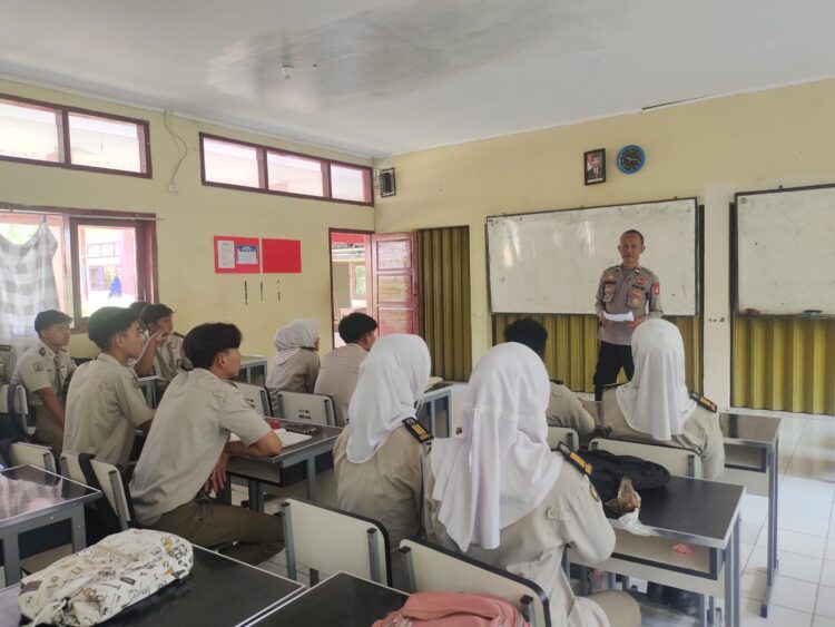 Panit Binmas Polsek Pamanukan Sosialisasi Binlat Calon Anggota Polri TA 2023-2024
