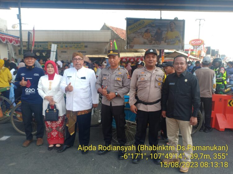 Polsek Pamanukan Kawal Pawai Alegoris Dalam Acara HUT RI di Kecamatan Pamanukan