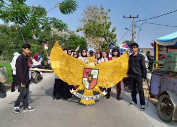 Karnaval dan Pawai Alegoris Semarakan HUT RI di Desa Kertajaya