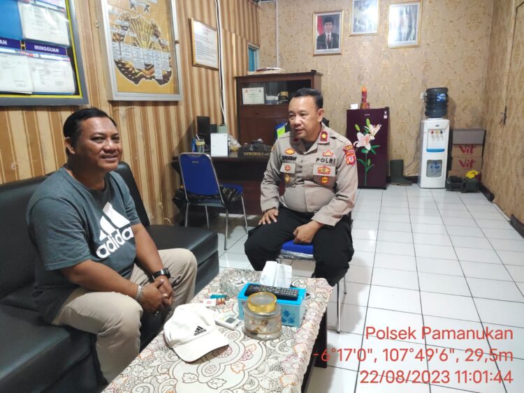 Jaga Kondusifitas Jelang Pilkades Kapolsek Pamanukan Berikan Arahan Kepada calon Kades