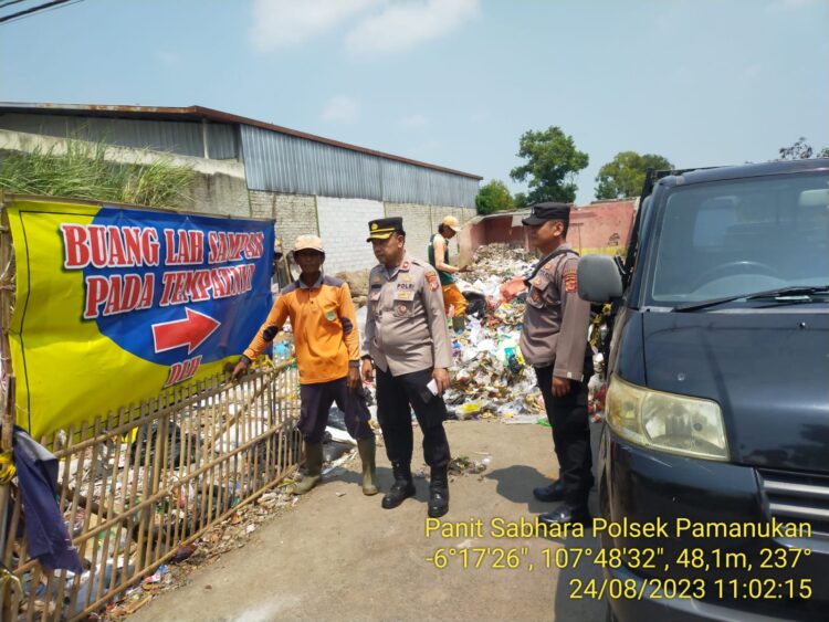 Kapolsek Pamanukan Tinjau Tempat Pembuangan Sampah Sementara