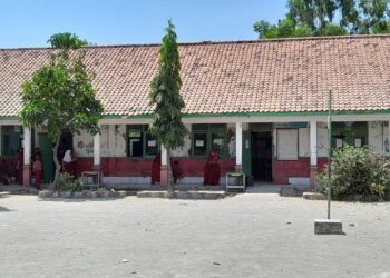 Selain Kondisi Gedung Mengkhawatirkan, SDN Santang Kekurangan Tenaga Pengajar