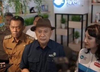 Bupati Ruhimat Dampingi Menteri Teten Masduki Kunjungi PT. Global Dairi Alami di Subang