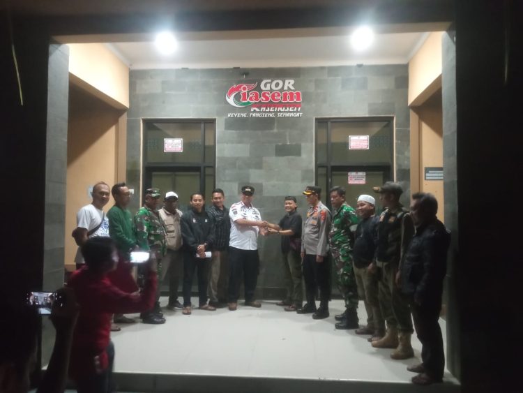 Panwascam Bersama Forkompimcam Ciasem Awasi Pendistribusian Logistik Pemilu 2024