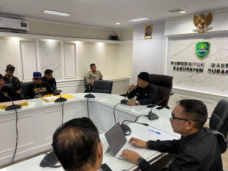 Audensi Dengan Forum Masyarakat Peduli Jabar, Bupati Subang Komitmen Berantas Pungli