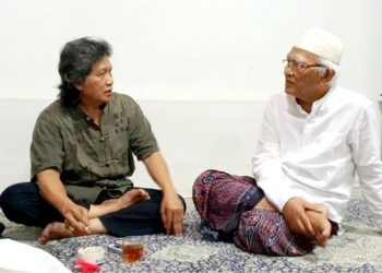Korupsi dalam Pandangan Gus Mus dan Cak Nun: Penyakit Moral yang Menghancurkan Bangsa