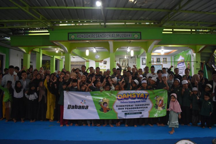 PT DAHANA Berbagi Kebahagiaan: Santunan dan Bedah Panti untuk Anak Yatim di Yayasan Al Muzakki