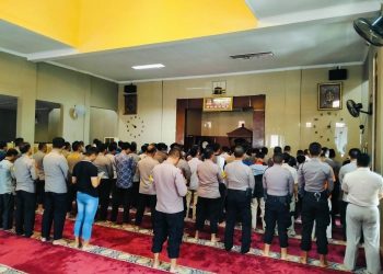 Polres Subang Gelar Sholat Ghaib untuk Tiga Anggota Polri yang Gugur di Way Kanan, Lampung