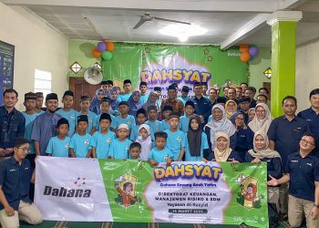 PT DAHANA Salurkan Bantuan untuk Anak Yatim di Subang Lewat Program DAHSYAT Ramadhan 2025