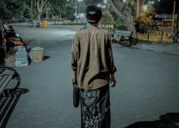 Sarung , Dari Warisan Sejarah hingga Simbol Perlawanan dan Identitas