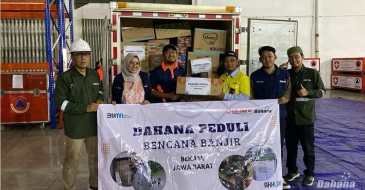 DAHANA Salurkan Bantuan Darurat Untuk Korban Banjir di Bekasi