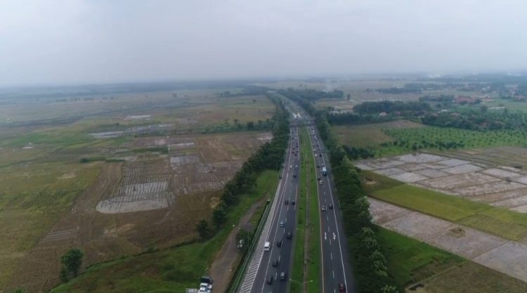 Puncak Arus Mudik di Tol Cipali Diprediksi Terjadi Hari Ini, Lalu Lintas Ramai Lancar