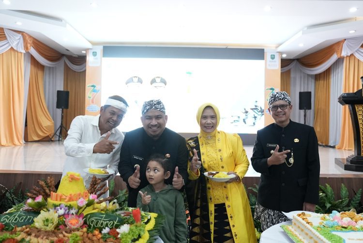 Bupati Subang dan Gubernur Jabar Hadiri Rapat Paripurna Hari Jadi ke-77 Kabupaten Subang