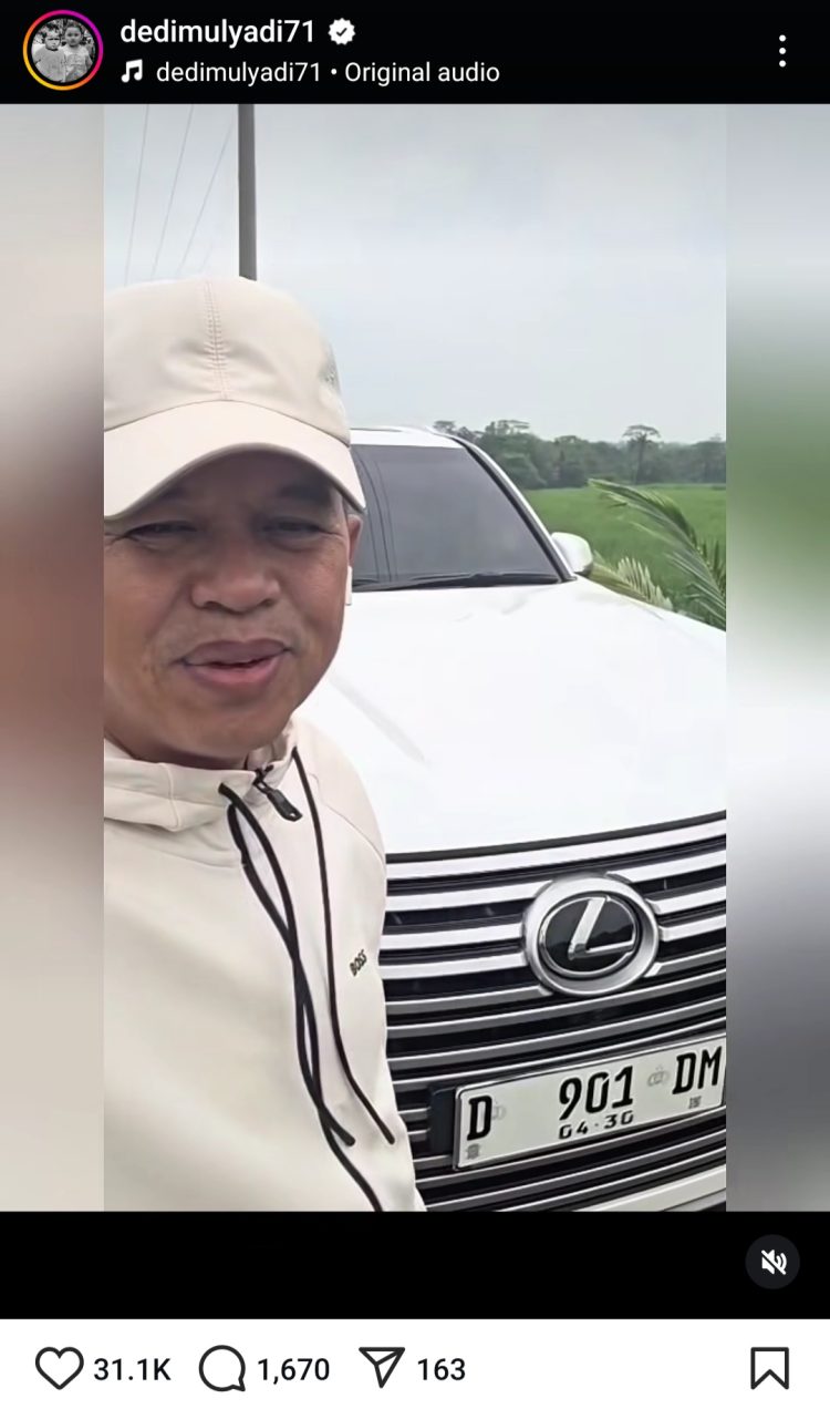 Pajak Tuntas, Mobil KDM Kini Berplat Spesial D 901 DM