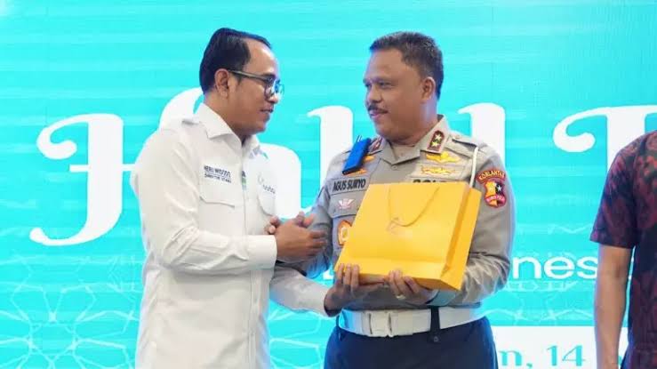 Korlantas Polri Terima Penghargaan dari PT ASDP atas Pengamanan Lebaran 2025