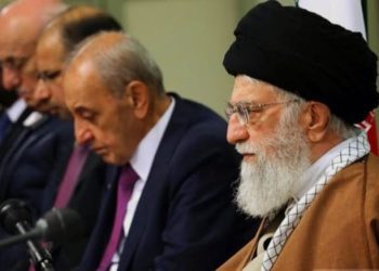 Bukan Untuk Hebat Tapi Untuk Setia Menjadi Manusia