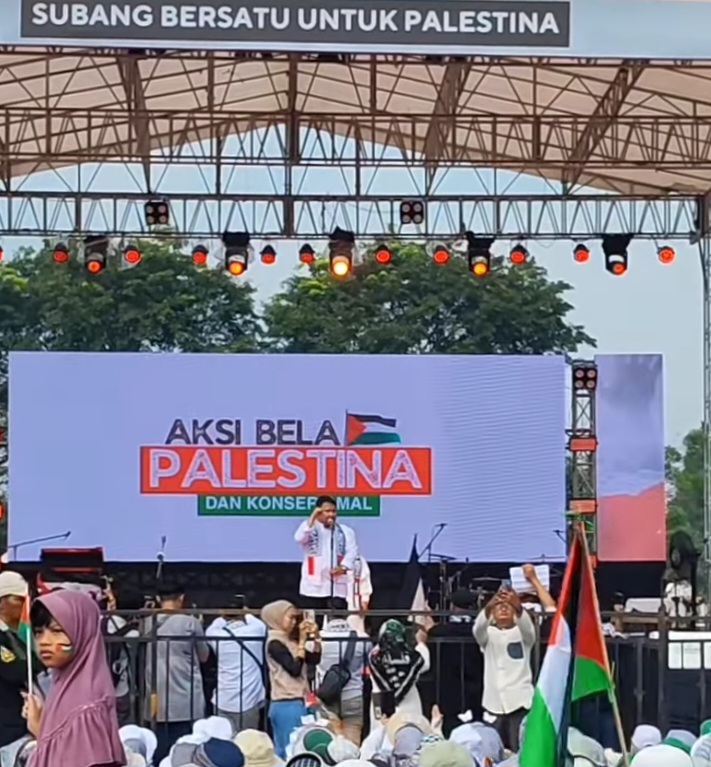 Ribuan Warga Hadiri Aksi Bela Palestina di Alun-Alun Subang, Bupati Reynaldi: “Subang Tidak Akan Diam!”