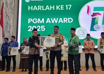 Program “Polwan Mengajar” Polres Tasikmalaya Kota Raih Penghargaan Nasional dari PGM Indonesia