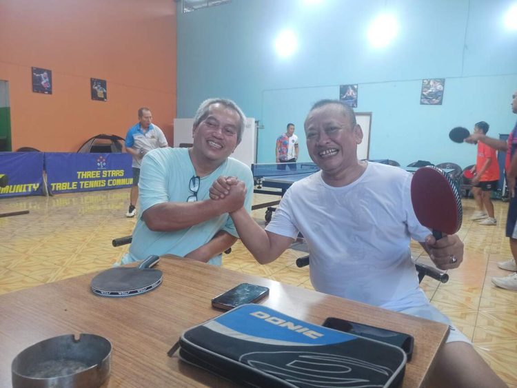 Mang Eep dan Raja Galuh: “Lebih Baik Main Pingpong daripada Main Limbah B3”