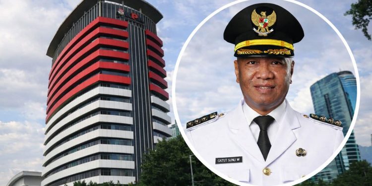 KPK Tangkap 16 Orang dalam OTT di Tulungagung, Bupati Gatut Sunu Diamankan