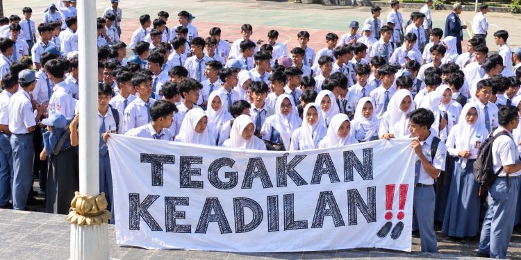 Bukan Sekadar Demonstrasi Siswa